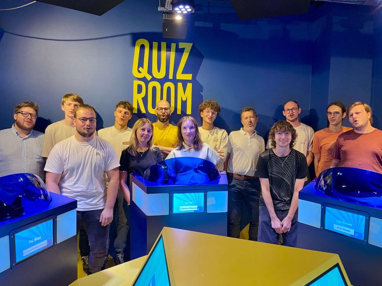 tous les collaborateurs de Mulhouse réunis lors d'un evenement Numendo chez Quizz Room