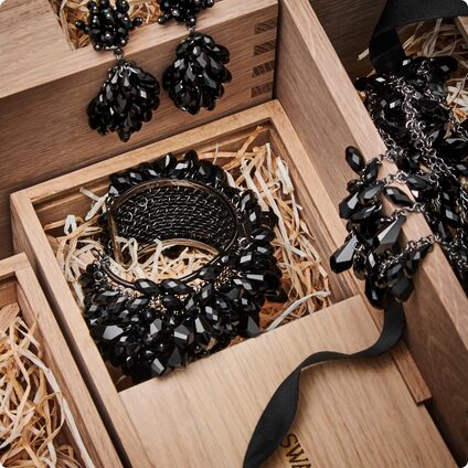 bijoux Swarowski dans une boite client Numendo